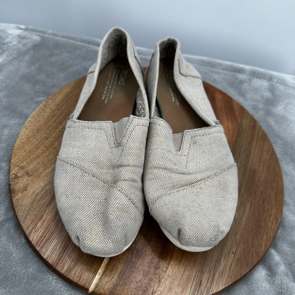 TOMS Shoes Womens Size 8 Beige Canvas‎ Slip On Flats Comfort Casual Espadrille